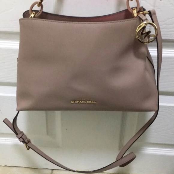 Mk sofia - Picture 6 of 8